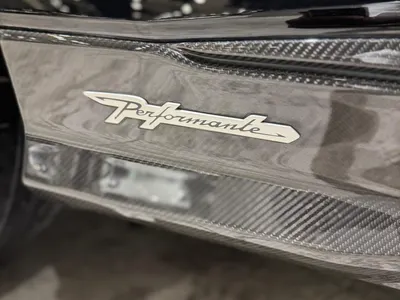 2024 لمبرجيني اوروس بيرفورمانتي