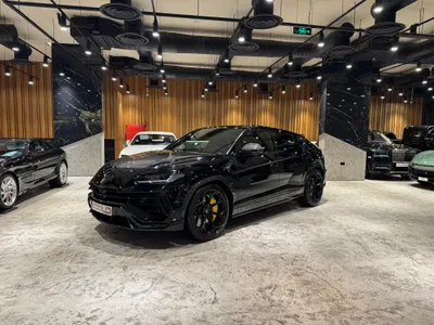 2024 لمبرجيني اوروس بيرفورمانتي