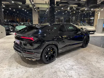 2024 لمبرجيني اوروس بيرفورمانتي