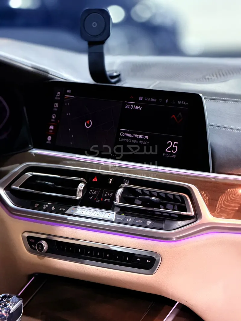 2021 بي ام دبليو الفئة اكس 7