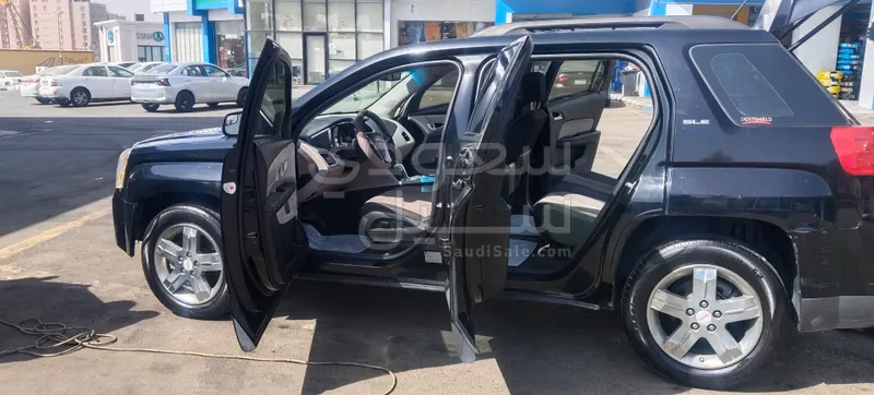 2013 جي ام سي تيريان