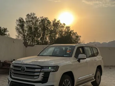 2025 تويوتا لاند كروزر جي اكس ار