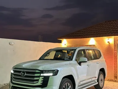 2025 تويوتا لاند كروزر جي اكس ار