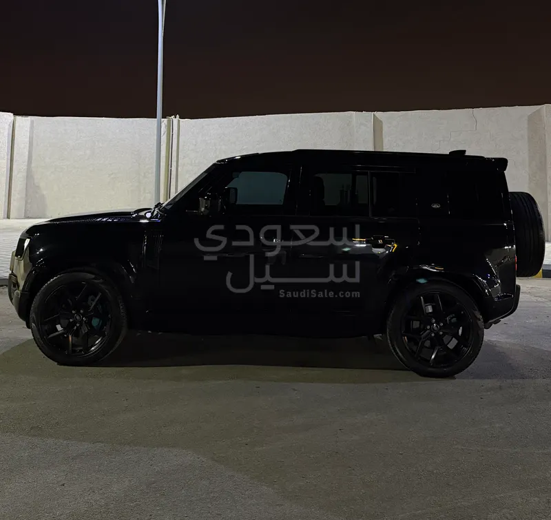 2020 لاند روفر ديفيندر اكس 110