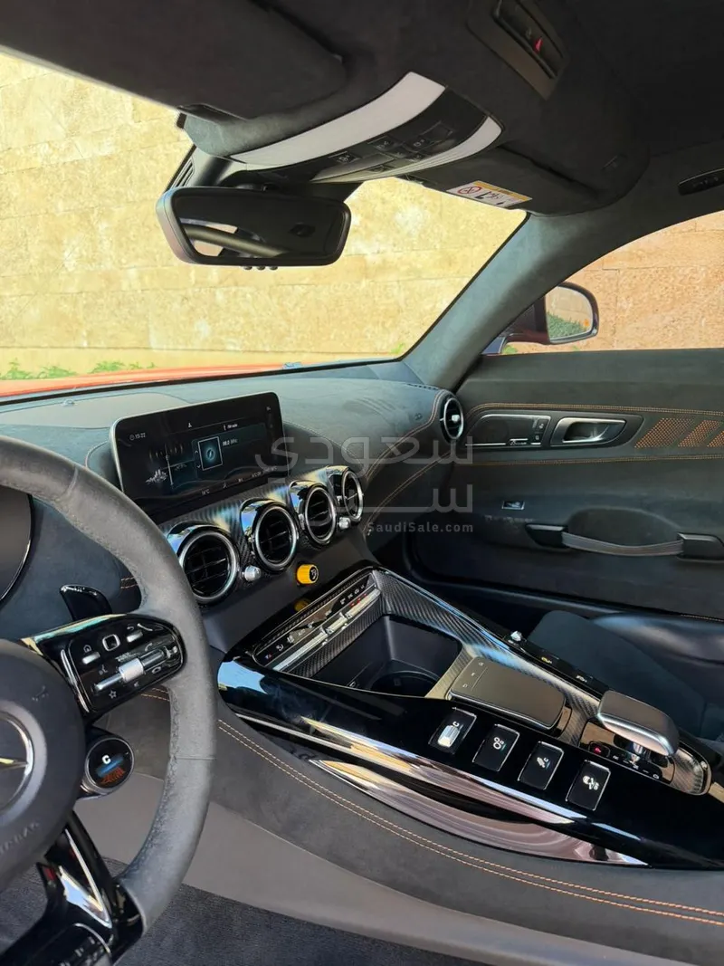 2021 مرسيدس - بنز جي تي بلاك سيريس