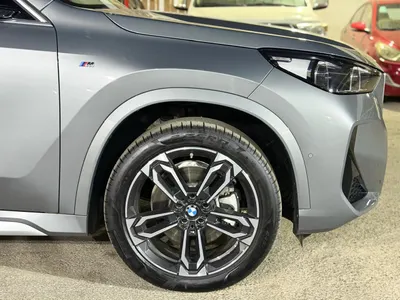 2025 بي ام دبليو الفئة اكس 1