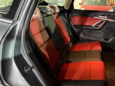 2025 بي ام دبليو الفئة اكس 1