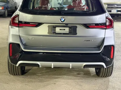 2025 بي ام دبليو الفئة اكس 1