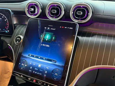 2025 مرسيدس - بنز جي إل سي 300