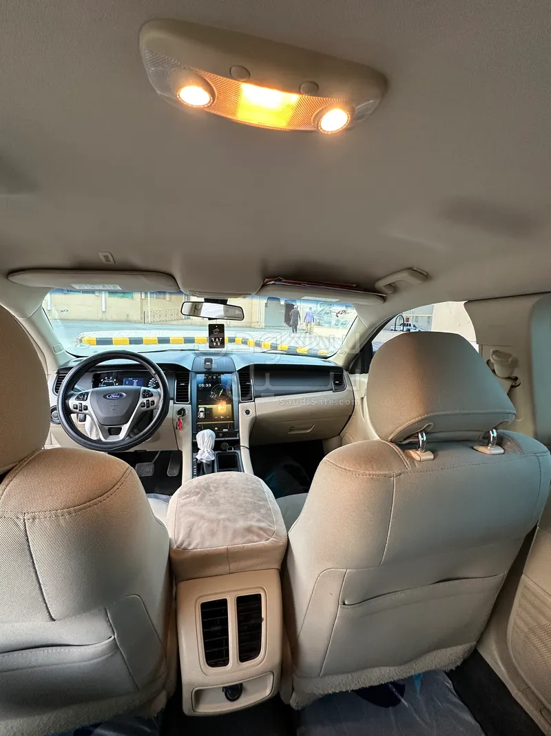 2017 فورد توروس