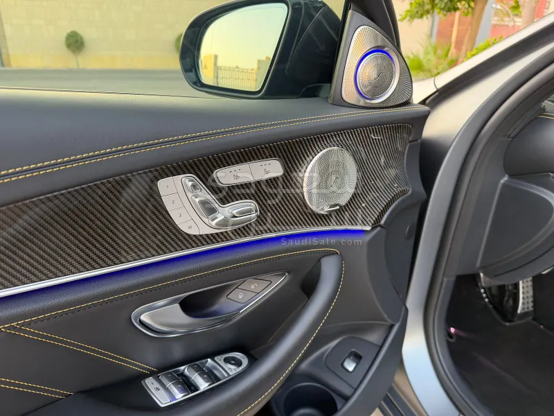 2022 مرسيدس - بنز إي 63إس أي إم جي