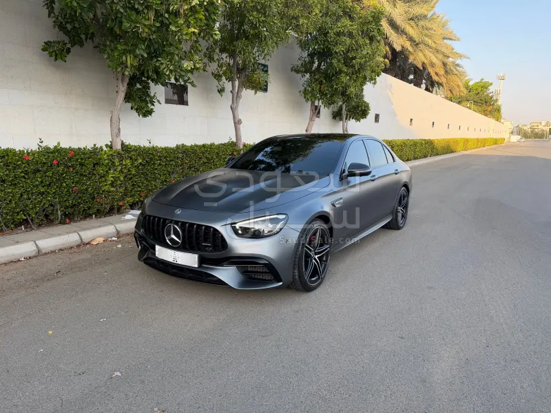 2022 مرسيدس - بنز إي 63إس أي إم جي