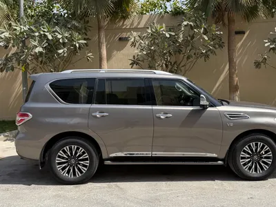 2016 نيسان باترول بلاتينيوم