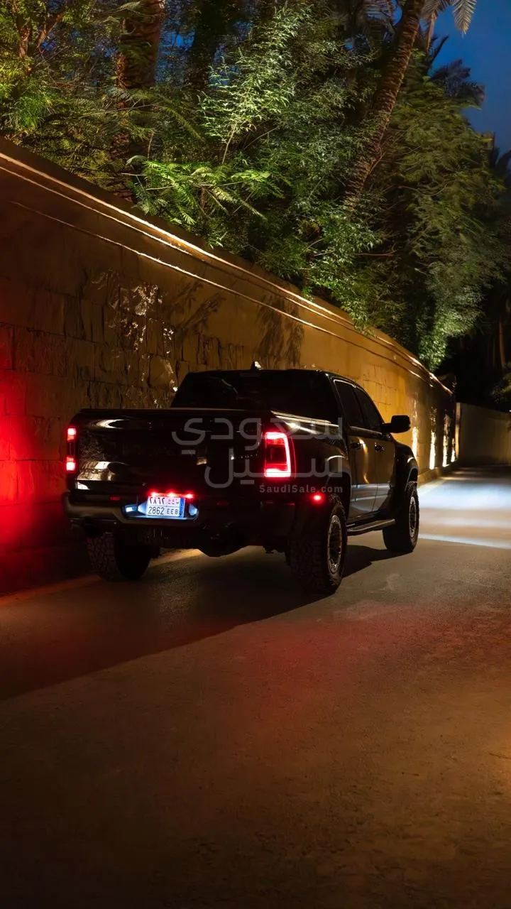 2023 دودج رام تي ار اكس