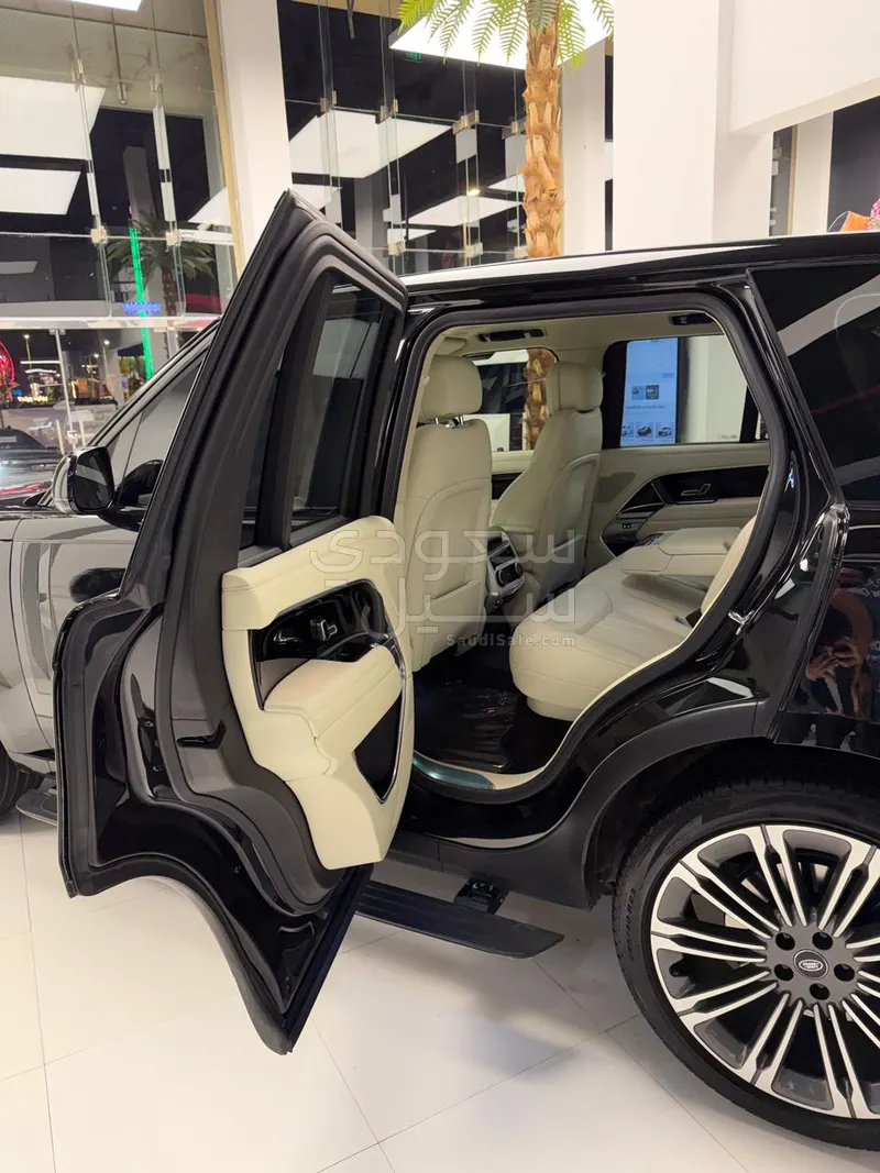 2024 لاند روفر رينج روفر اتش اس اي