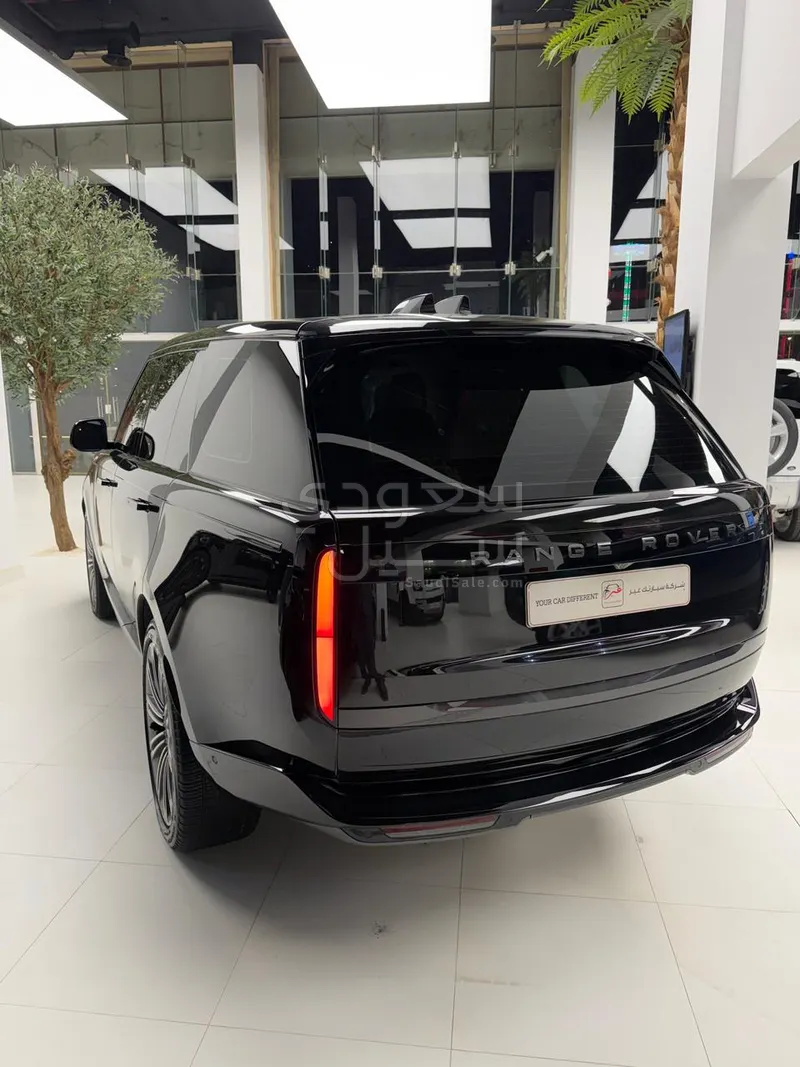 2024 لاند روفر رينج روفر اتش اس اي