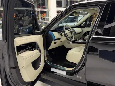 2024 لاند روفر رينج روفر اتش اس اي