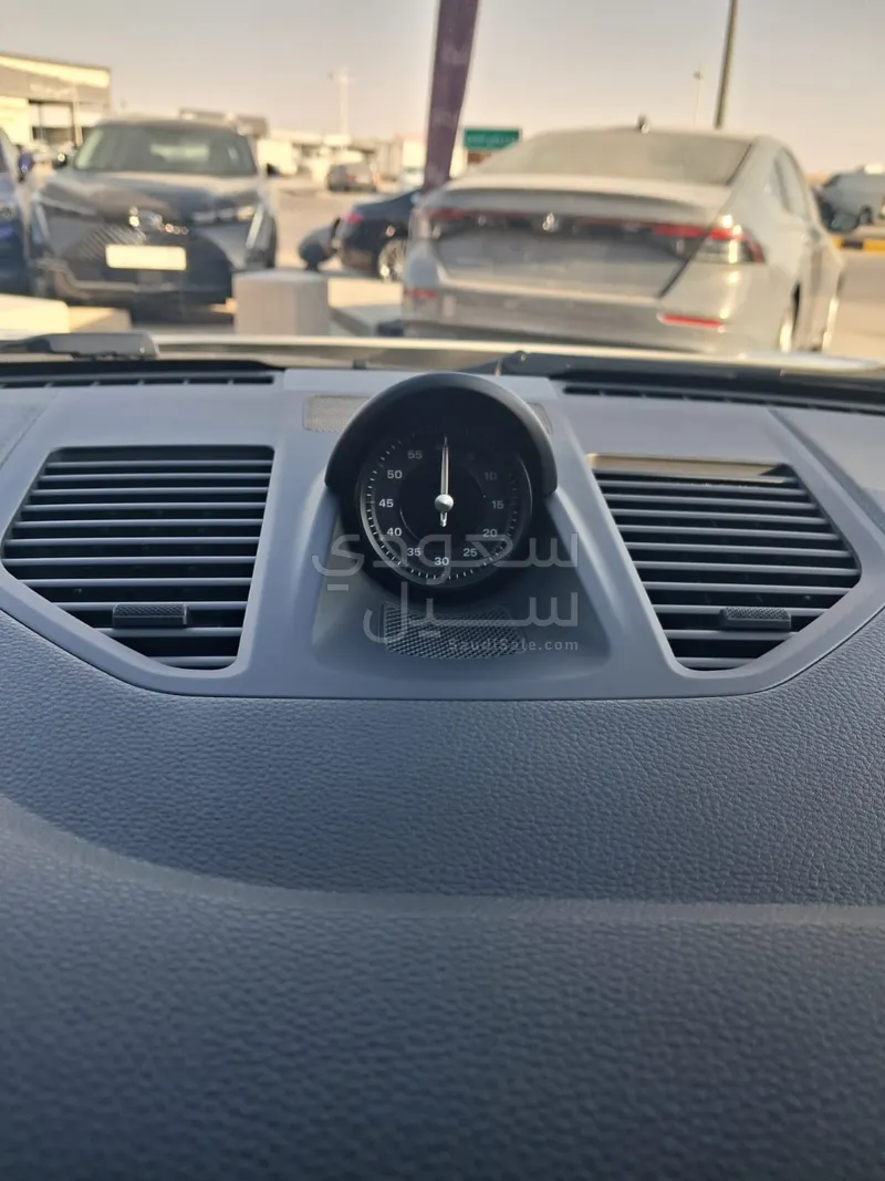 2025 Porsche 911 Carrera