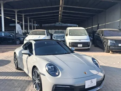 2025 Porsche 911 Carrera