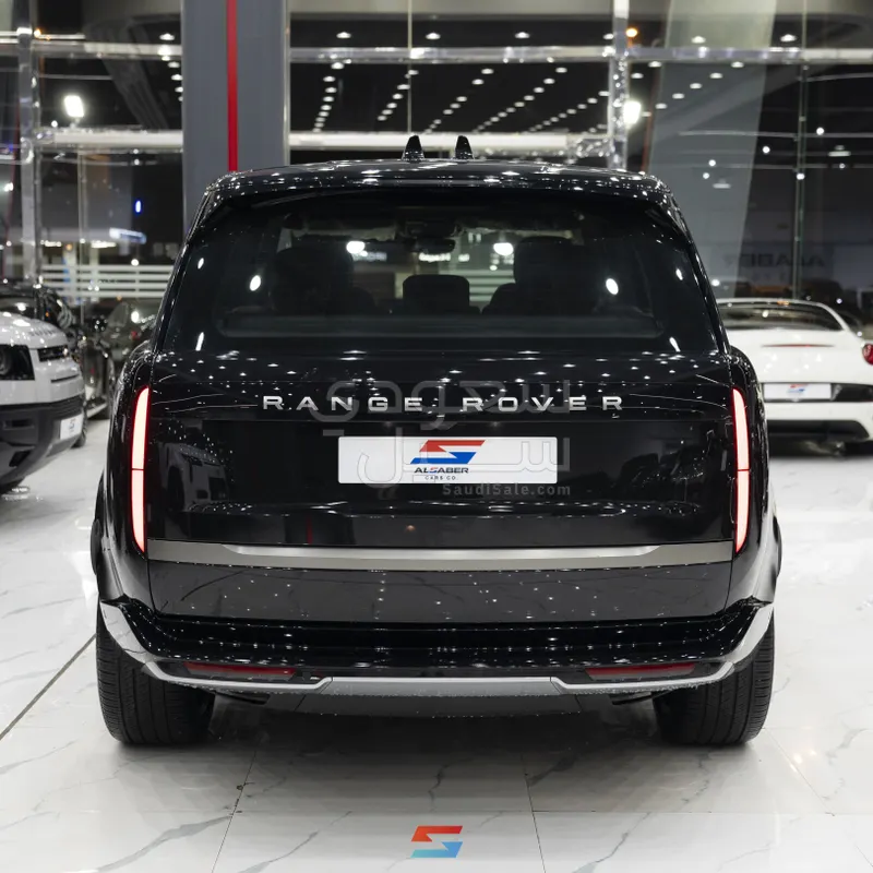 2025 Land Rover Range Rover HSE