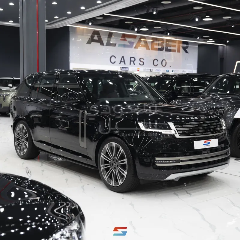 2025 Land Rover Range Rover HSE