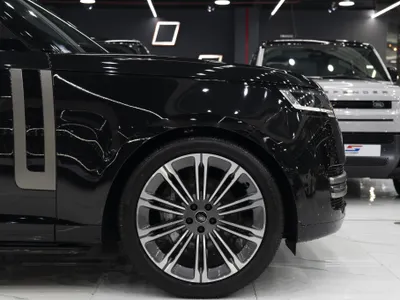 2025 Land Rover Range Rover HSE