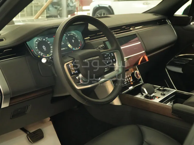 2023 لاند روفر رينج روفر اوتوبيوغرافي