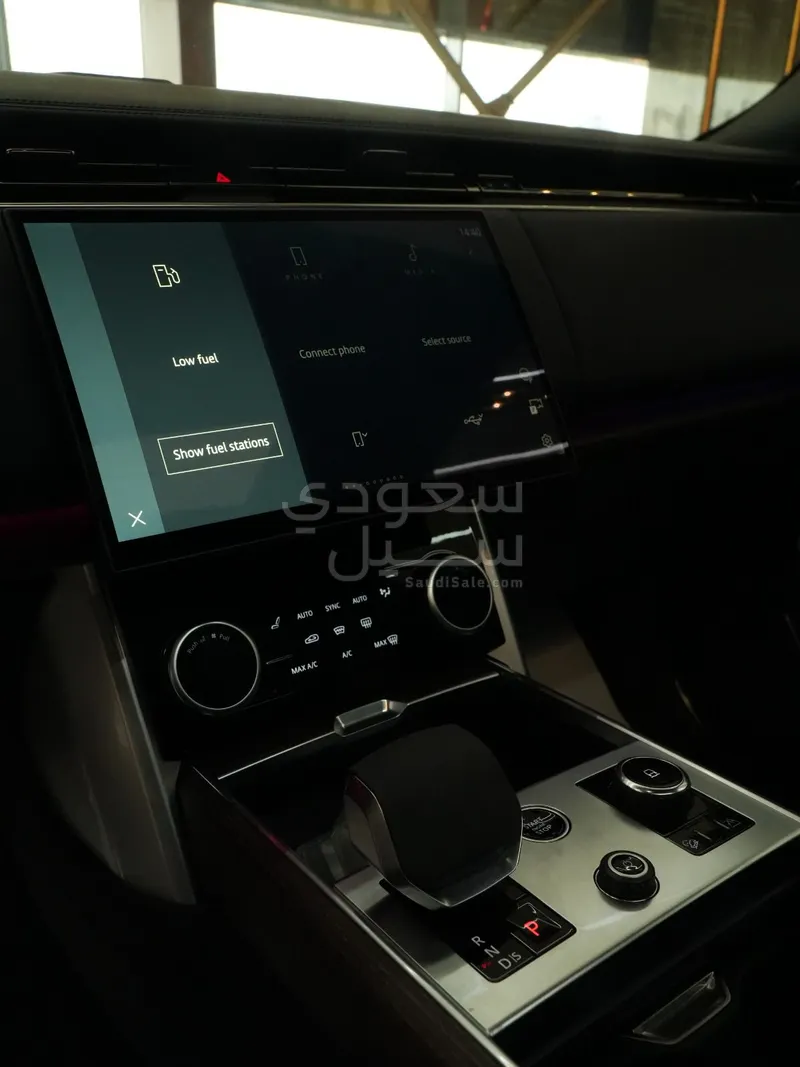 2023 لاند روفر رينج روفر اوتوبيوغرافي