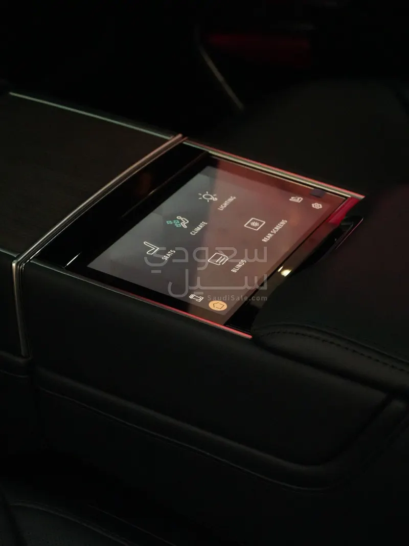 2023 لاند روفر رينج روفر اوتوبيوغرافي