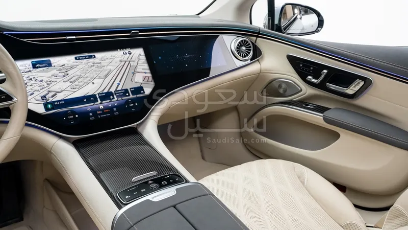 2022 مرسيدس - بنز إي كيو إس 580