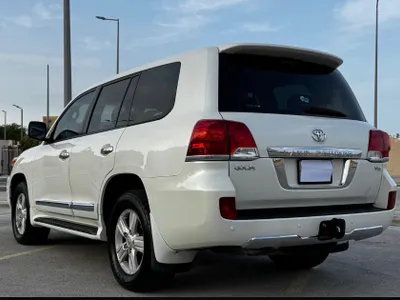 2012 Toyota Land Cruiser GXR