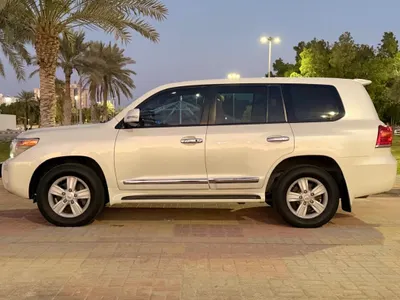 2012 Toyota Land Cruiser GXR