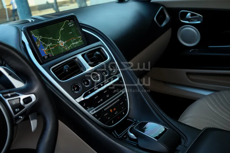 2020 Aston Martin DB11