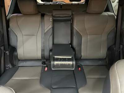 2025 لكزس إل إكس 700 اتش اوفرتريل