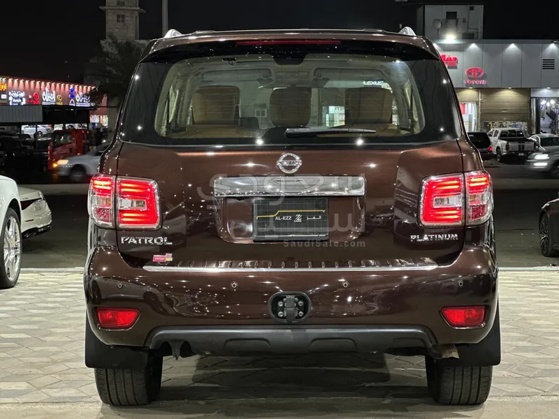 2018 نيسان باترول بلاتينيوم