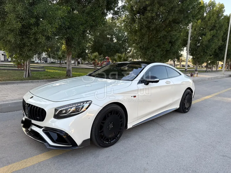 2015 مرسيدس - بنز إس 63 كوبيه