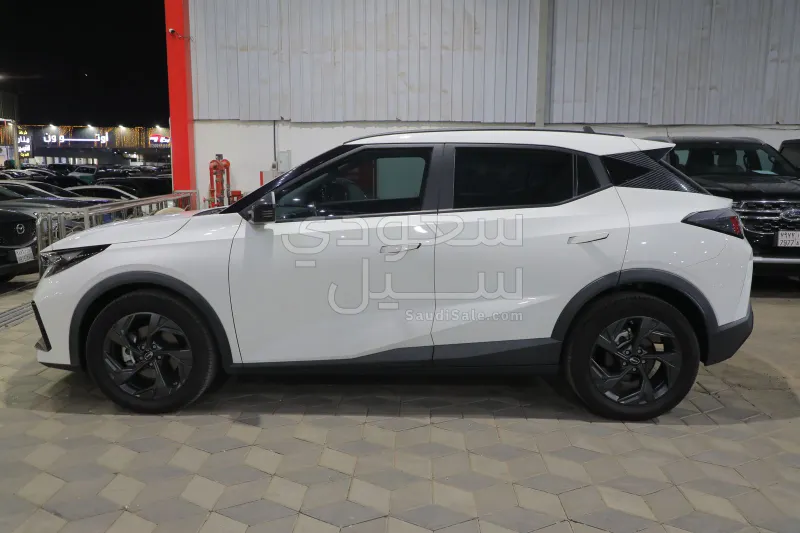 2025 جاك جي أي 3 إس