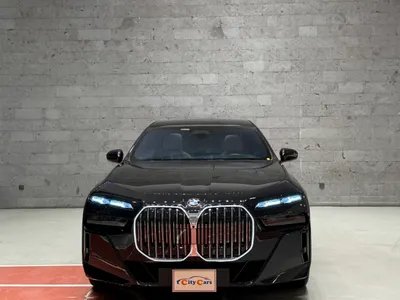 2024 بي ام دبليو الفئة السابعة 735أي