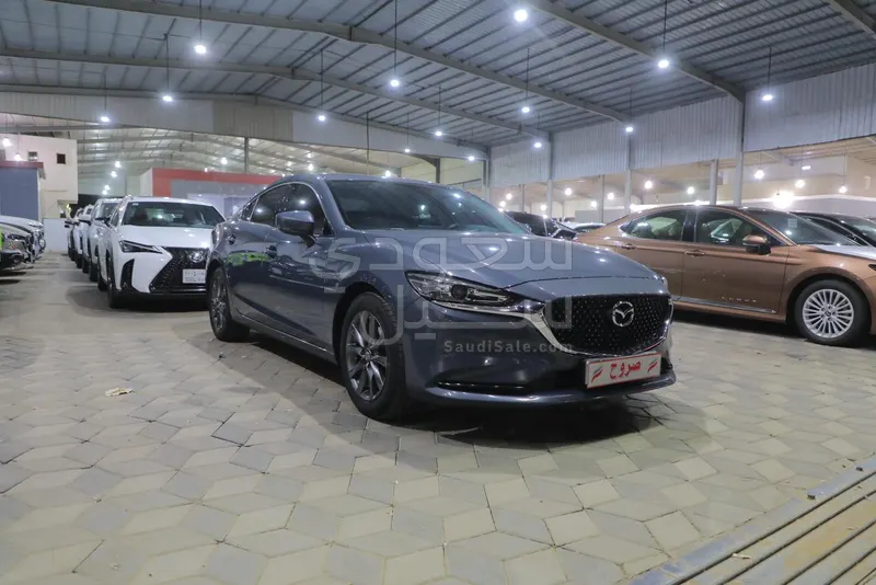 2025 مازدا مازدا 6