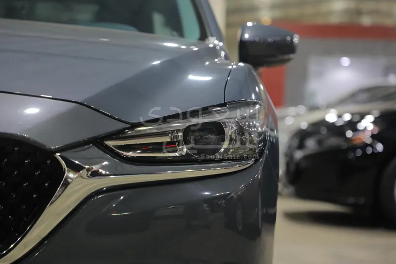 2025 مازدا مازدا 6