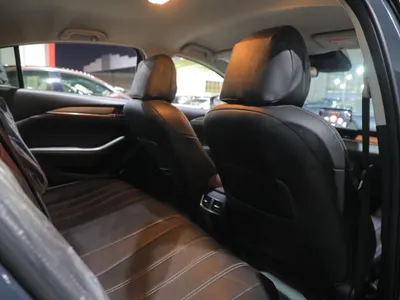 2025 مازدا مازدا 6