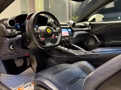 2017 فيراري جي تي سي 4 لوسو