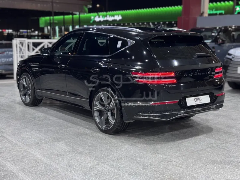 2025 جينيسيس جي في 80