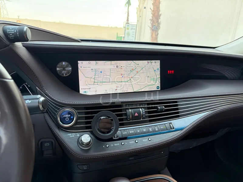 2018 لكزس إل إس 500إتش