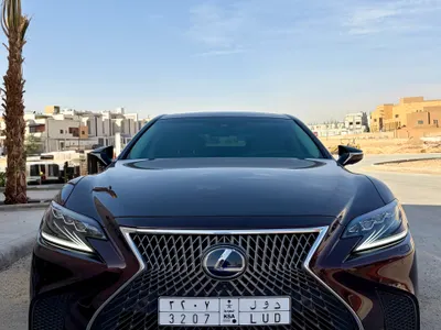 2018 لكزس إل إس 500إتش