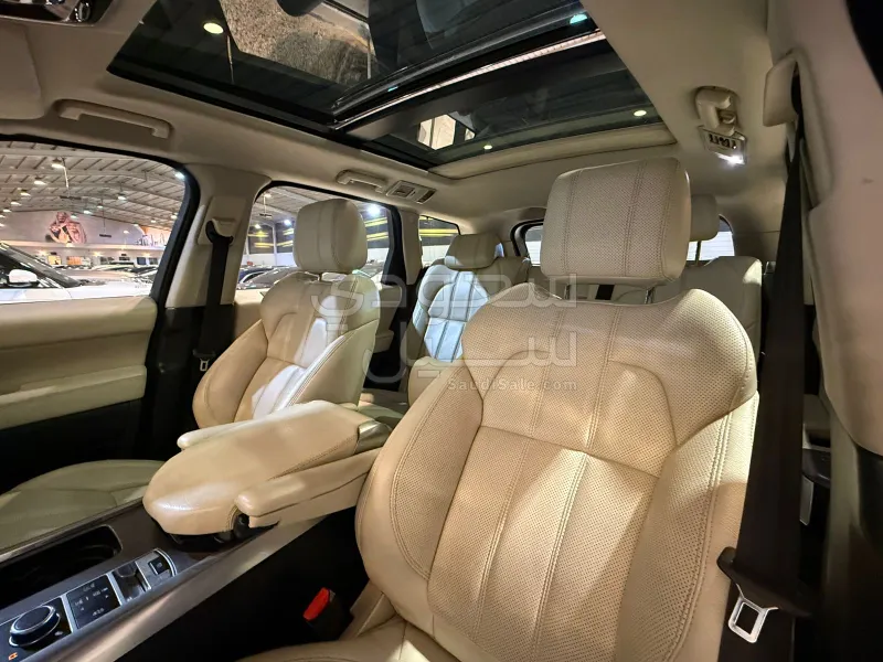 2014 لاند روفر رينج روفر سبورت اتش اس اي