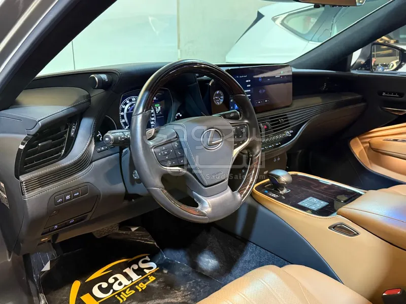 2023 لكزس إل إس 500إتش