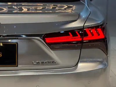 2023 لكزس إل إس 500إتش