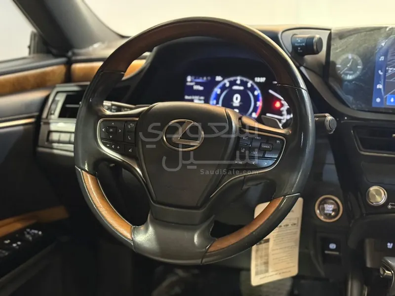 2023 Lexus ES 350