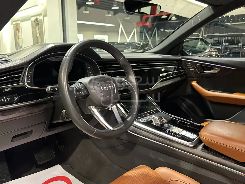 2021 Audi Q8 S Line